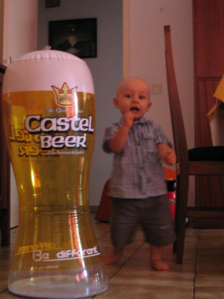 Haut comme un demi...